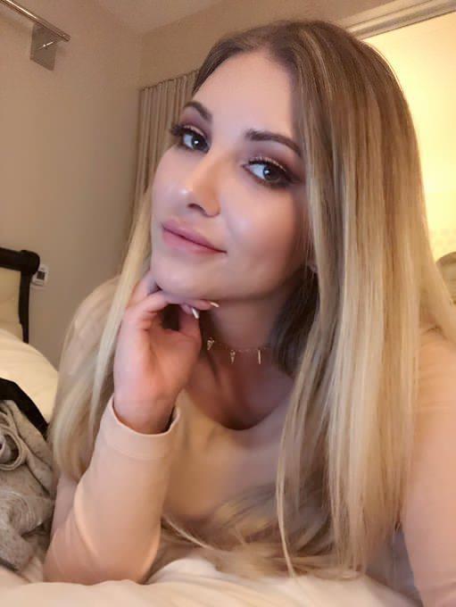 They call me milky, cus im sweet like honey.!. Do u want a taste.?πππ¦ They call me milky, cus im sweet like honey.!. Do u want a taste.?πππ¦