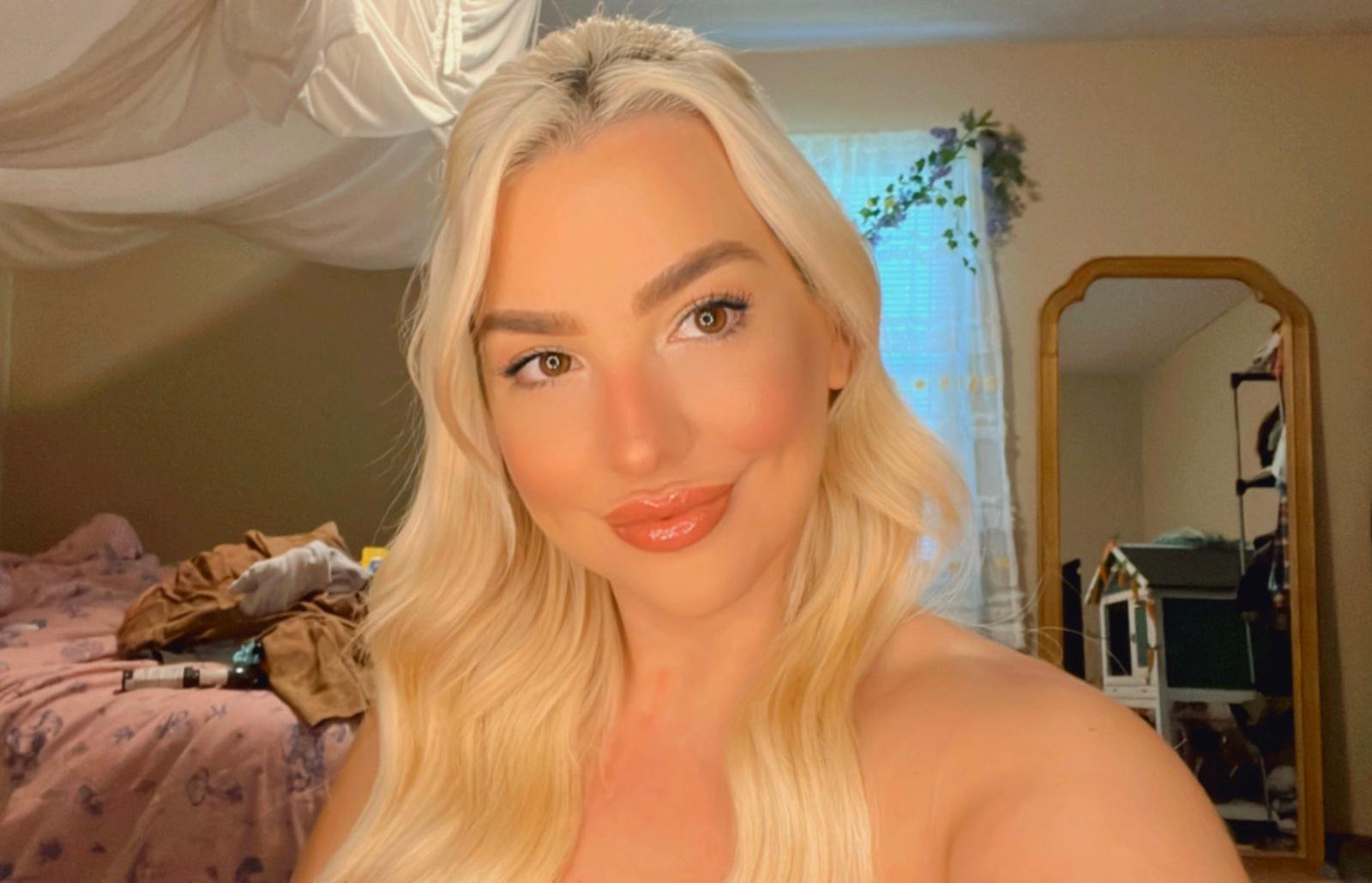 you can HMU on snap as well *** Snap: π» caitlyn_tingley you can HMU on snap as well *** Snap: π» caitlyn_tingley