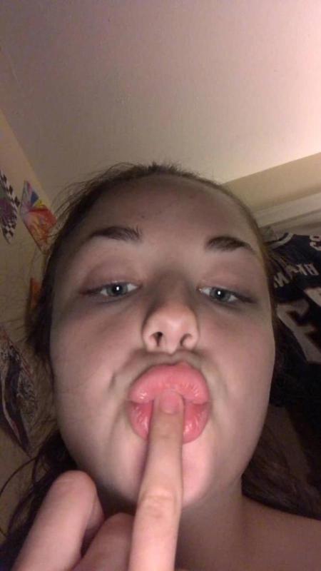 MY WET 💦💦 😚**** IS READY TO TAKE I GOOD HARD COCK