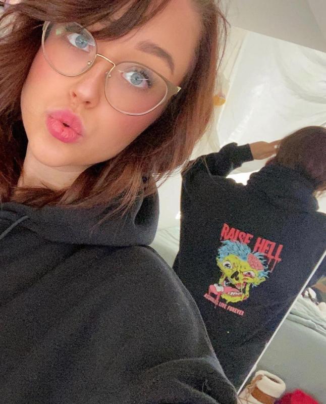 If you down for sex or Bj message me on Snapchat