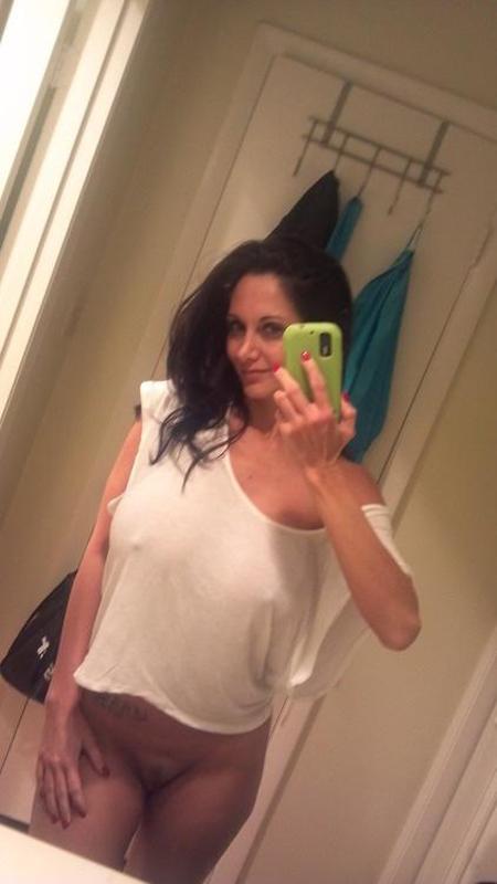 Available for both Incall and outcall serious ❤️🥰