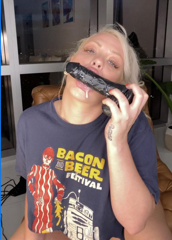 i’m Available for Everyday and night for incall outcall .👅. (304) 306-9793 (