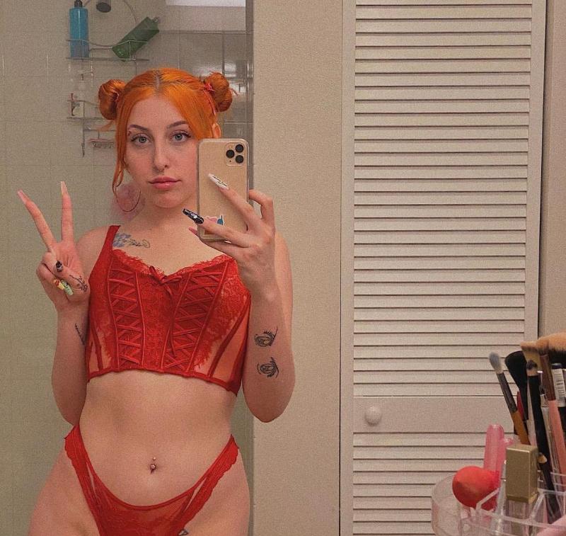 I’m available for hookup Im independent And a professional💦🍆