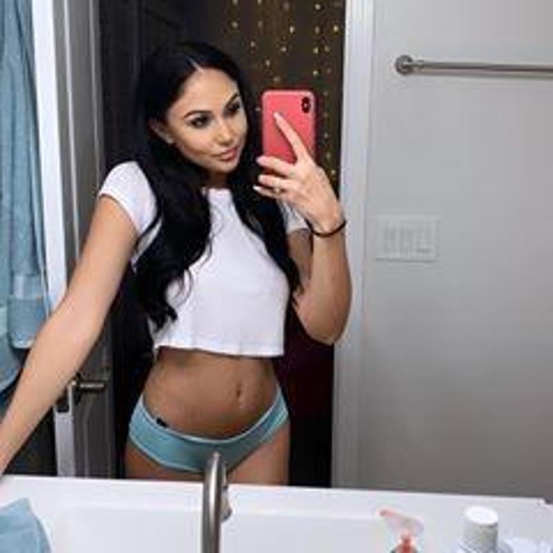 💋💋💋💋💋💋💋 _________ SOFT SILKY SKIN, Waiting For Your Touch