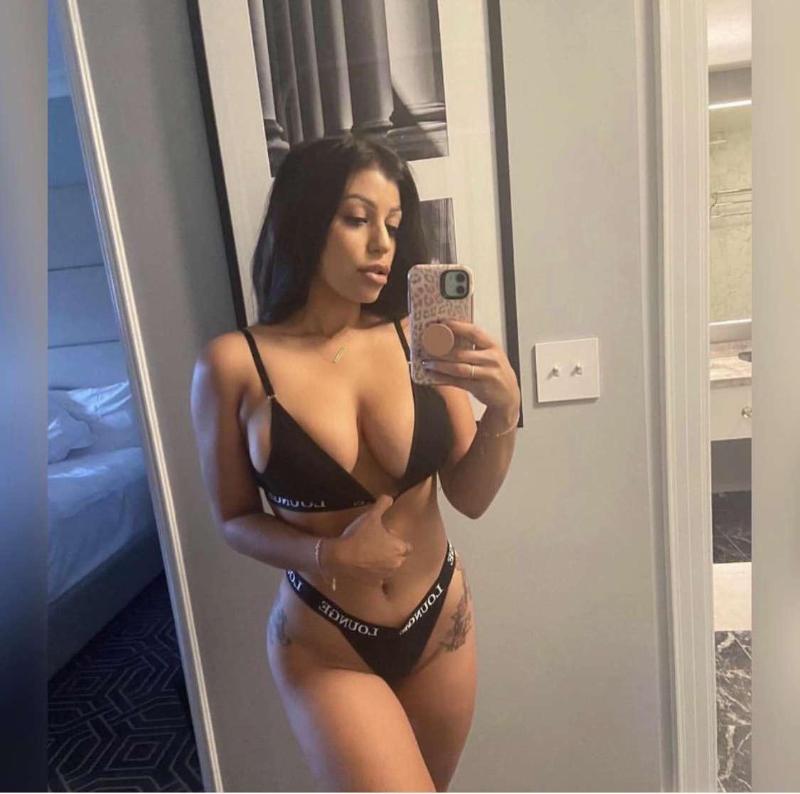 I’m Horny Love Horny Love.Always available for f your sexual satisfaction