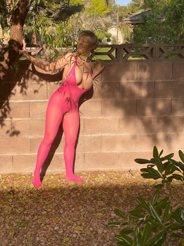 MEATY CLITY PUSSY REAL AND READY 💵