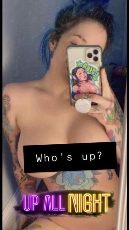 I’m a horny Girl who squirt and need your hard dick into my wet*****y Rn❤️🍆