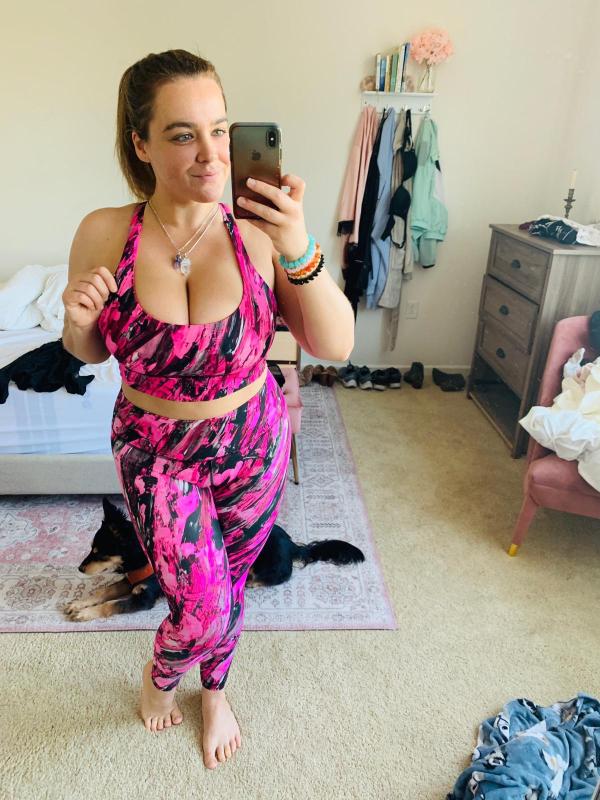 JUICY & SUBMISSIVE 😍🍑👅👅