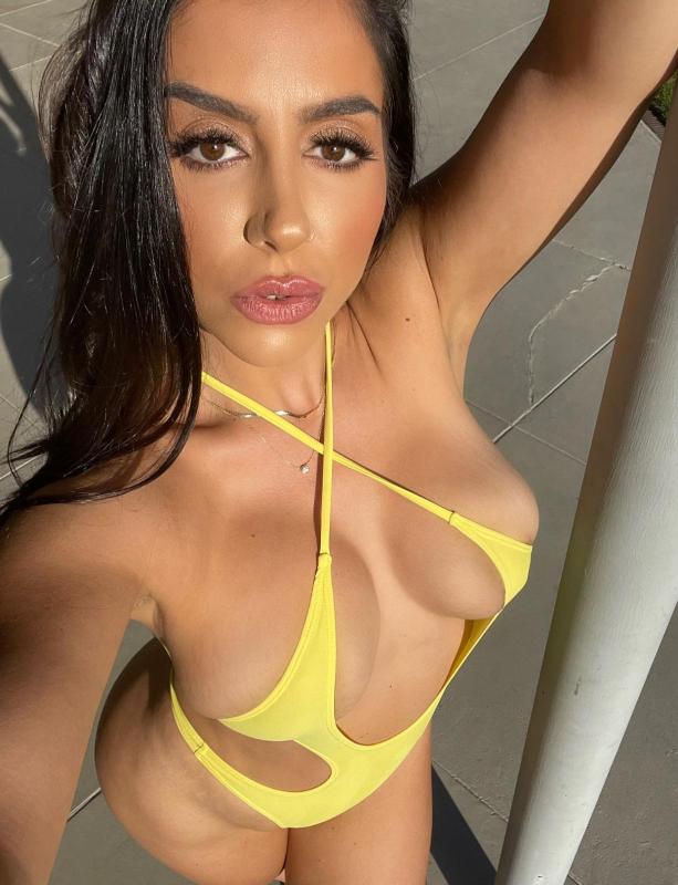 Down to fuck ? Text me 💦💦🍆