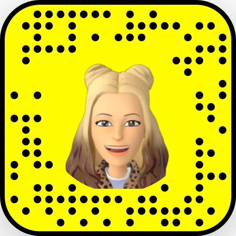 Squirt Goddess want to suck your hard dick till you cum in my mouth💦👅🍑