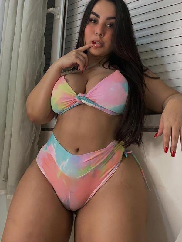 IM AVAILABLE FOR HOOK UP IN CALLS AND OUT CALLS 🍆🍑🍆🍑COME LETS CUM 💦