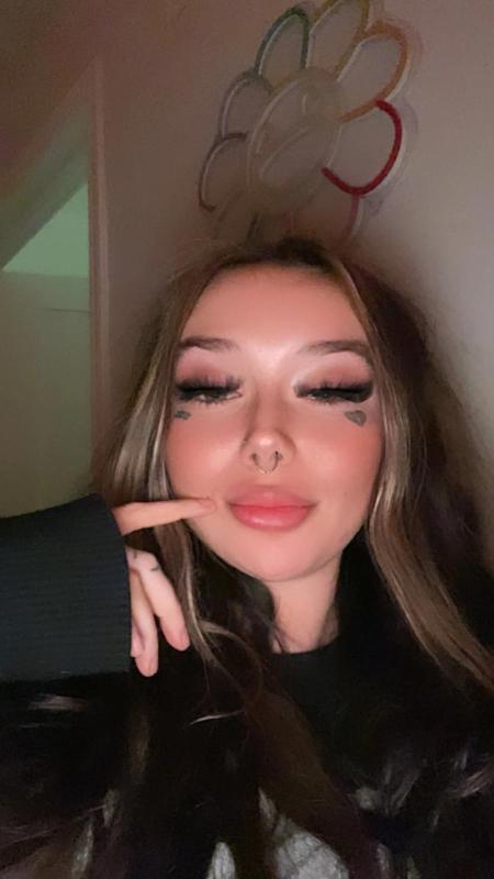 AVAILABLE FOR MEET UP /DISCREET SEX//FUN💦/GIRLFRIEND EXPERIENCE.