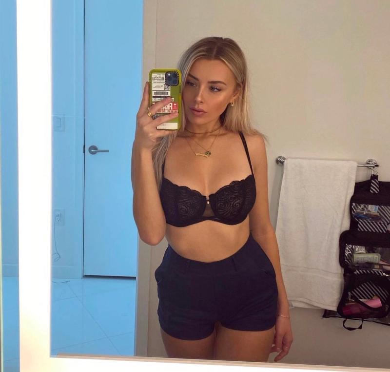 Sweet and sexy 👅🍆🍑