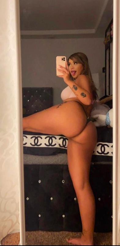 Sweet juicy Asian babe is down for hook up your place or mine