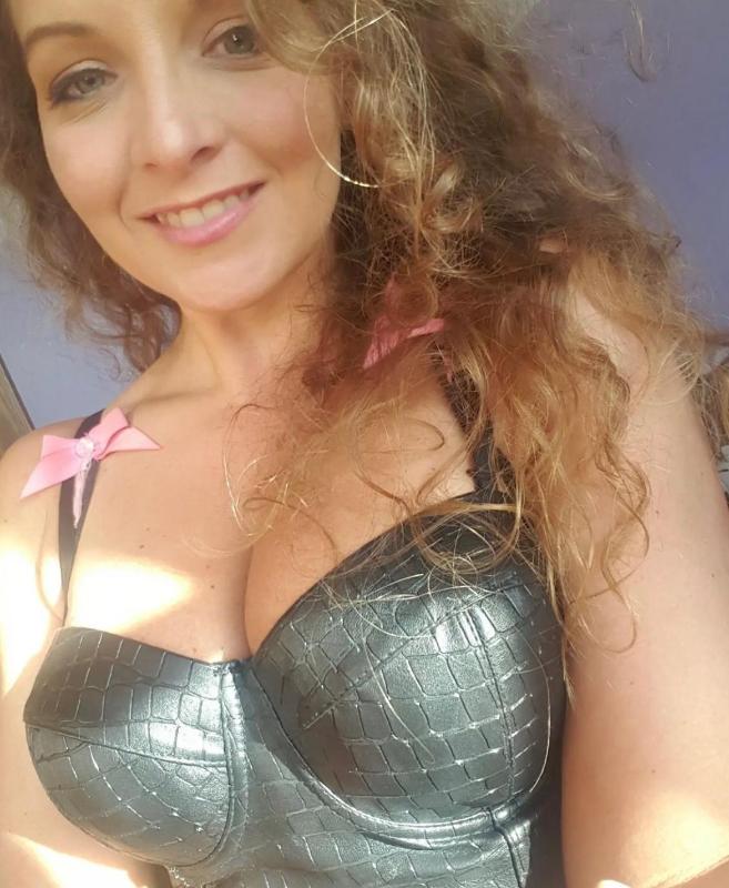 I'm available incall or outcall to your satisfaction