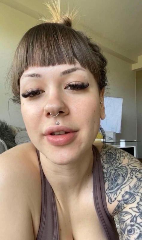 DOWN FOR HOOK UP 🥰🥰🥰