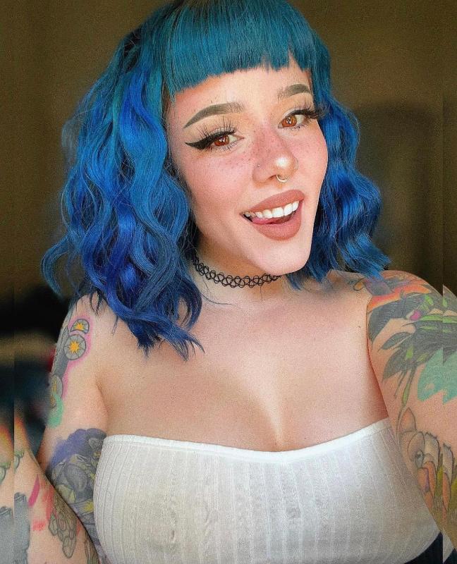 HMU 🤙 I’m Available all day and night let’s have some fun 🤩