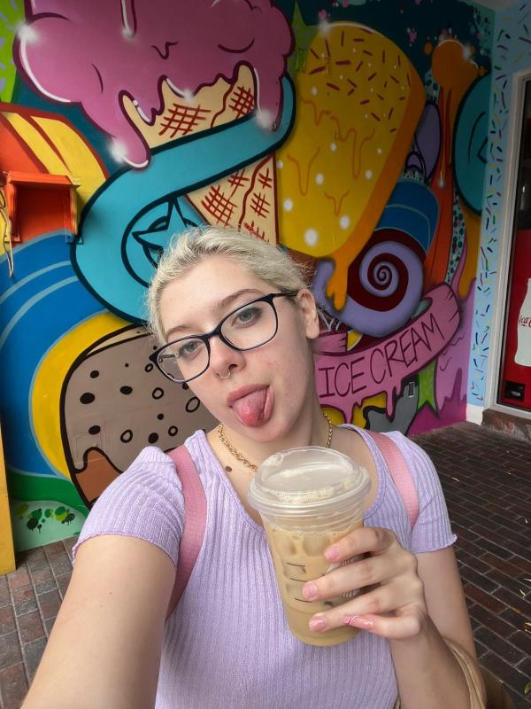 NASTY🍆🍑AND A SNACK YOU WILL LOVE ❤️ 🍑. HMU ON SNAPCHAT 👻👻 big_bhangz