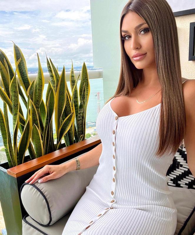 Horny Tight Pussy 💋 need for HOOKUP 💞/outCall And Car 🚙