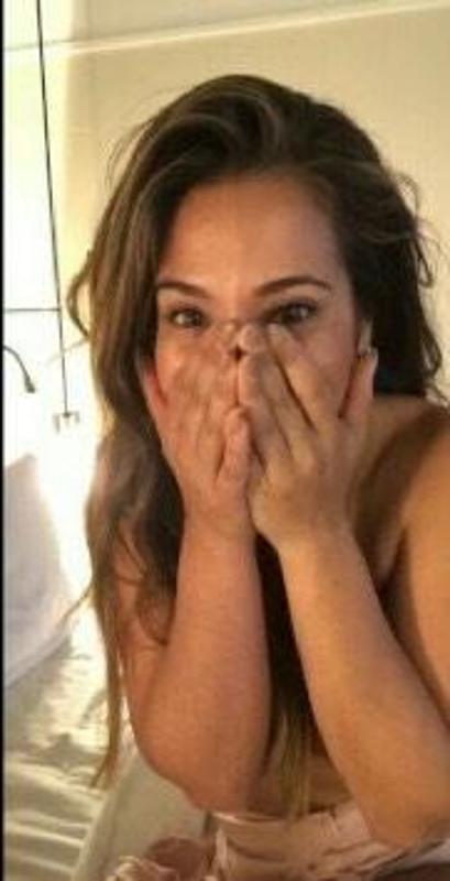 Hey babe 🎊I’m down come fuck me it’s not weekend😚😋🥰🤤