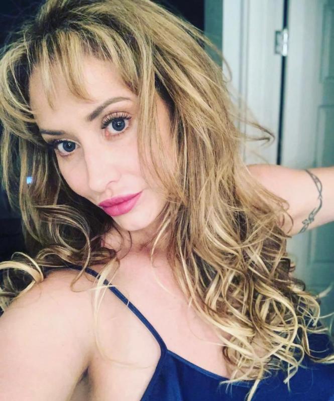 Hot and sweet🍆🍑