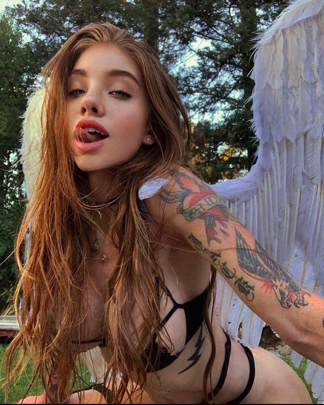 HOOKUPSEX🍆💦🍭👅