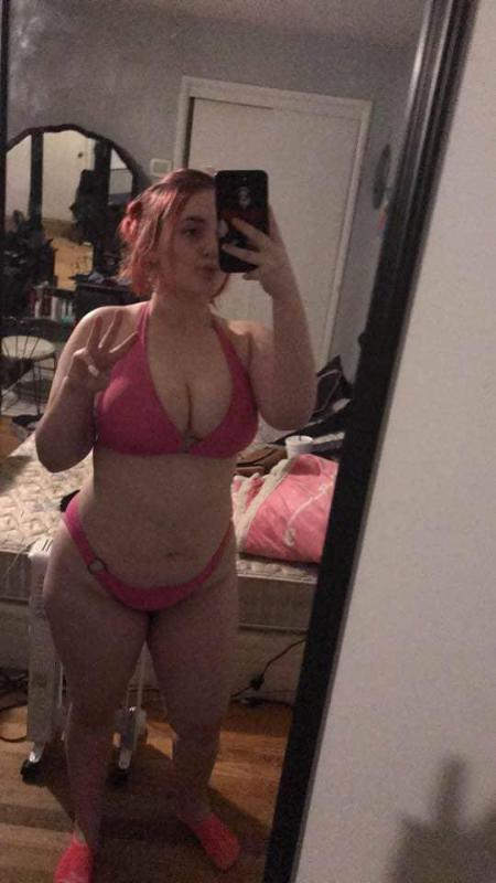 Availability day and night💦Add me on Snapchat@analbri0 🍎Curvyy A