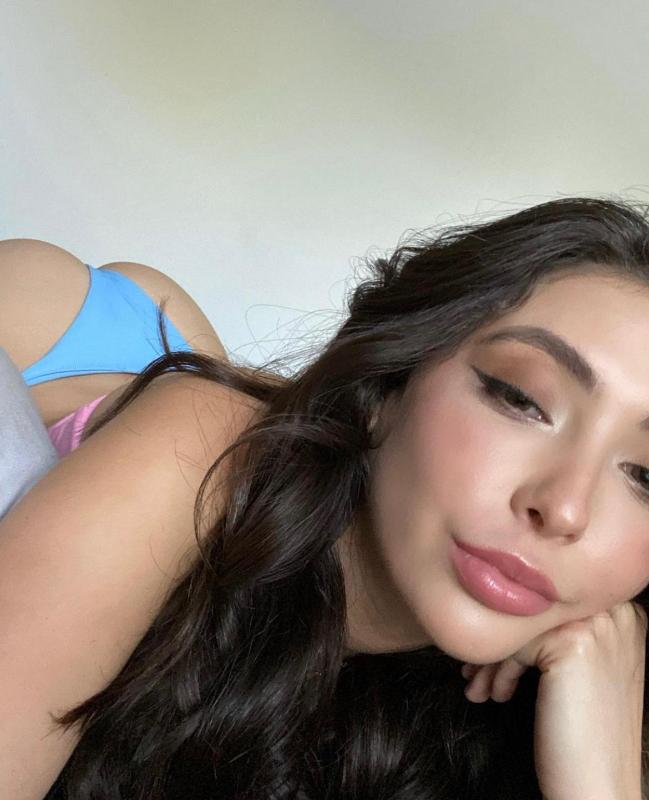 I love sucking dick🍆💦and I swallow 💦🍆imma fuck you real good,I love sucking dick🍆💦and I swallow 💦🍆imma fuck you real good