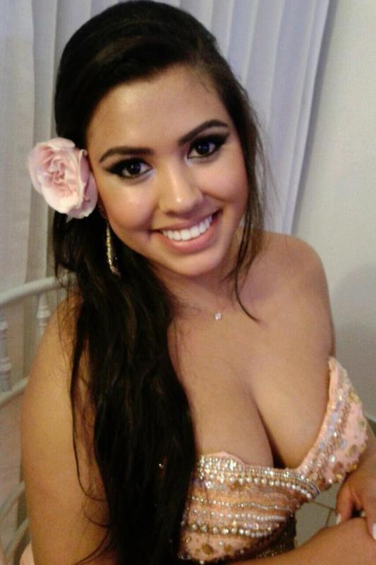 Escort Available for Hookup