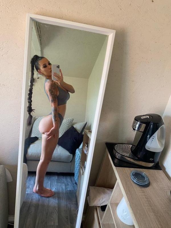 Ready Now👅Naughty Fun my Snapchat:adriasmith22 📲 2132932952