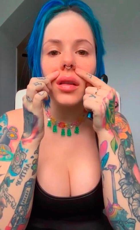 Down for hook up text 7154158227