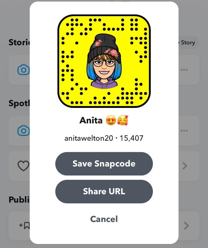 Available to hookup 🥰