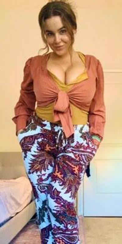 Escort (I'm Available)((703)-574-0211 . I'm always horny Baby