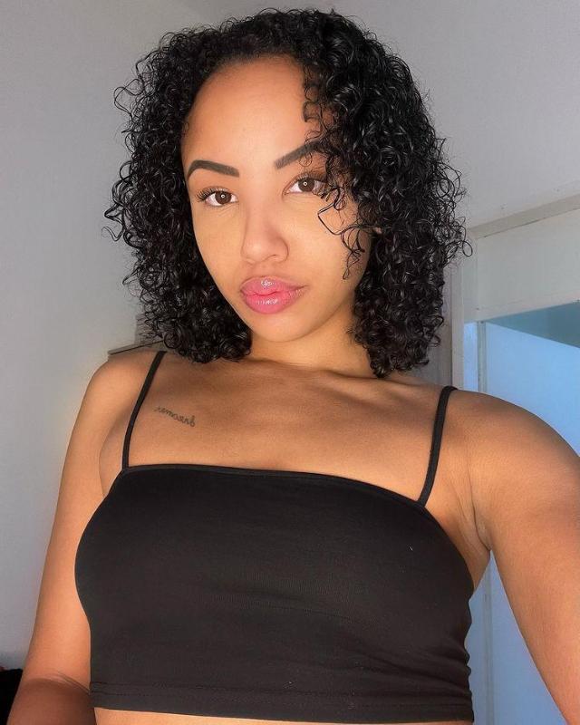 i am down for fun....👅😻