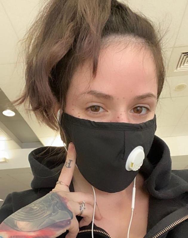 🍆🍆I AM AVAILABLE FOR HOOKUP 🍑🍑