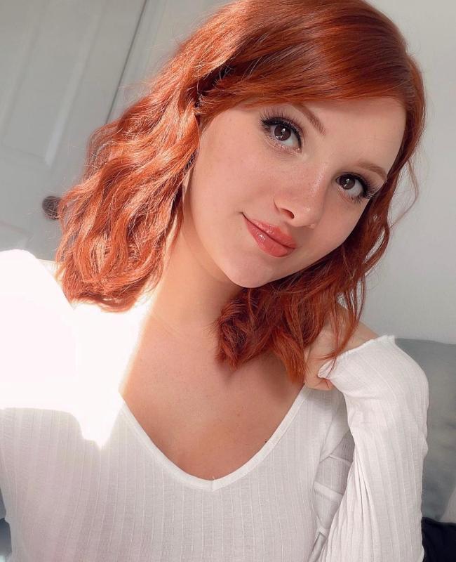 hello if you wanna book me just text me on 4792352702