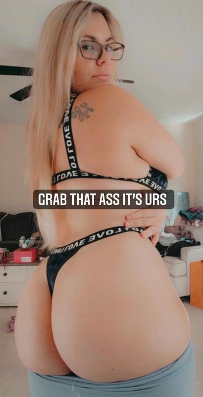 I’m hot and ready to get fucked🤤100% REAL 📱 (352) 434-0938