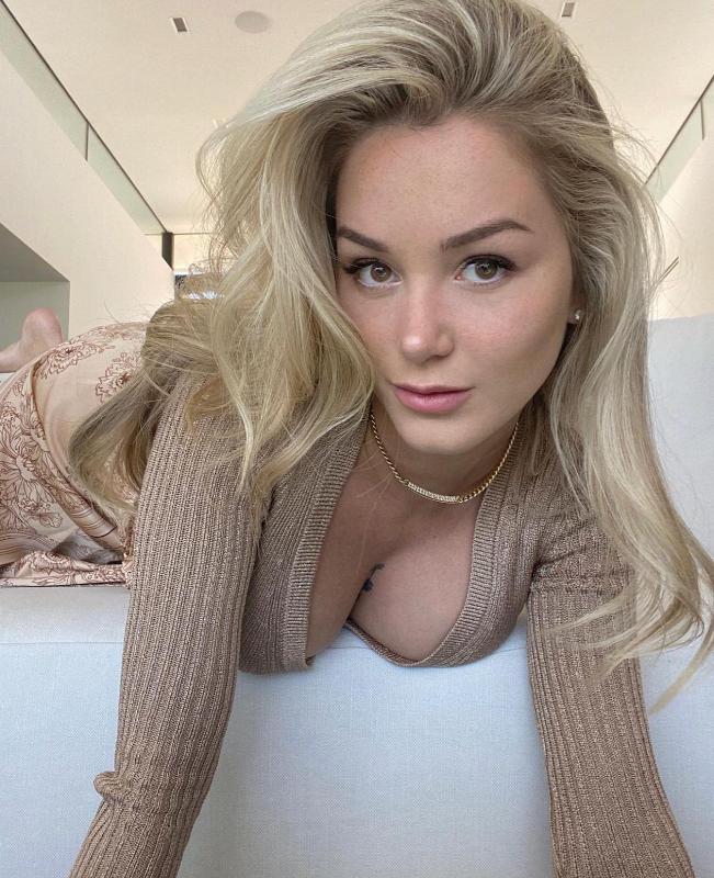 I’m down for fun 100% legit HMU: +1 (213) 886-8661 Snap: anna_willy231