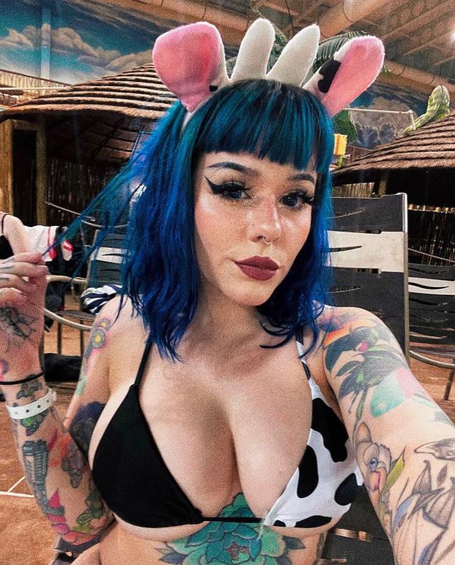 ESCORT AVAILABLE TO HOOKUP 🍑🍆💦