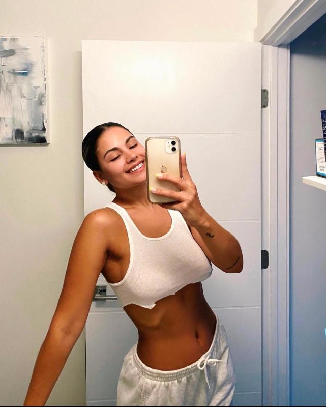 I’m Naughty🔥😴 and horny🤤😚🤤💦💦🍆 let’s have a good time