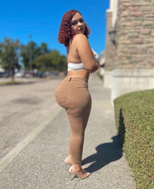 🤤🍆DOWN TO FUCK💦🍑👅