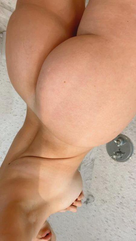 don't collect no upfront payment, my pay ment only comes after we set eyes