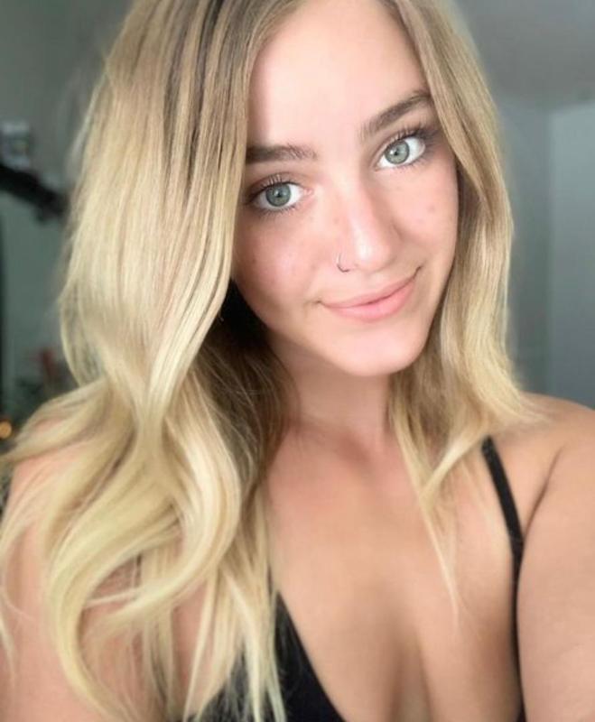 SUPER SEXY, SWEET & SUBMISSIVE 👅💦