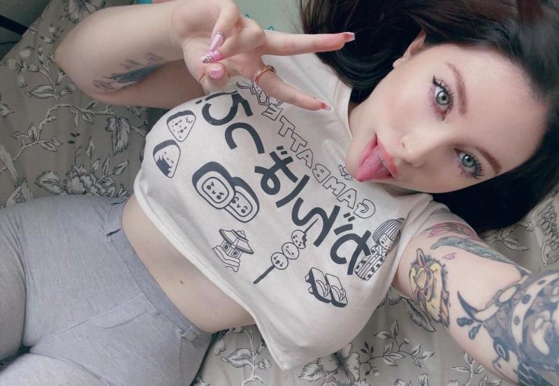 SNAPCHAT: donna_0004 👅🍆💋II squirt 💦 for fun