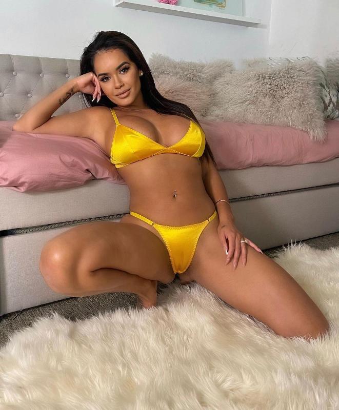 💦ESCORT AVAILABLE FOR INCALL AND OUTCALL💦