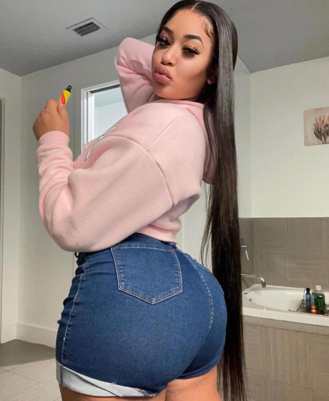 The more you spend the more I’ll please you 💋 custom content available 👅