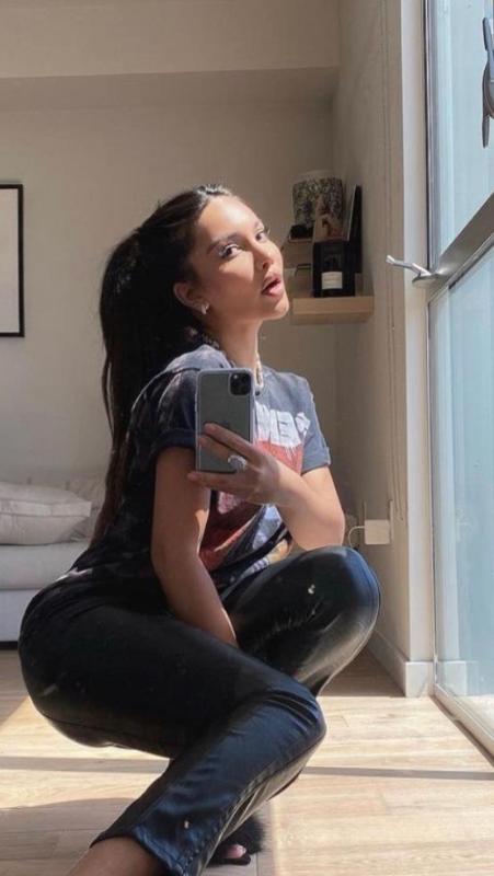 HMU for fun & naughty stuffs HMU on📱7198902208 or snap pweet21