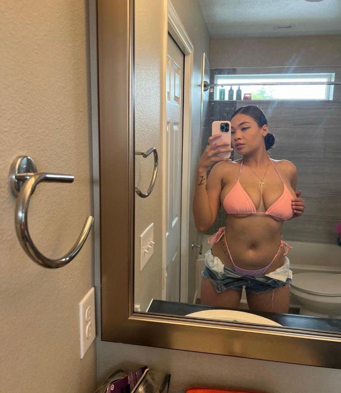 I'm available to meet up now for a nice time..