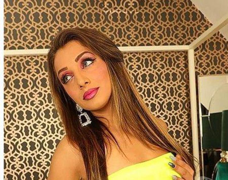 Erika❤️Hi I'm new in town sweet and horny