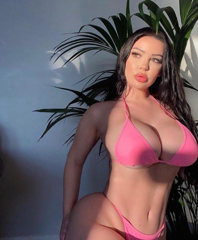 Escort Available for hookup